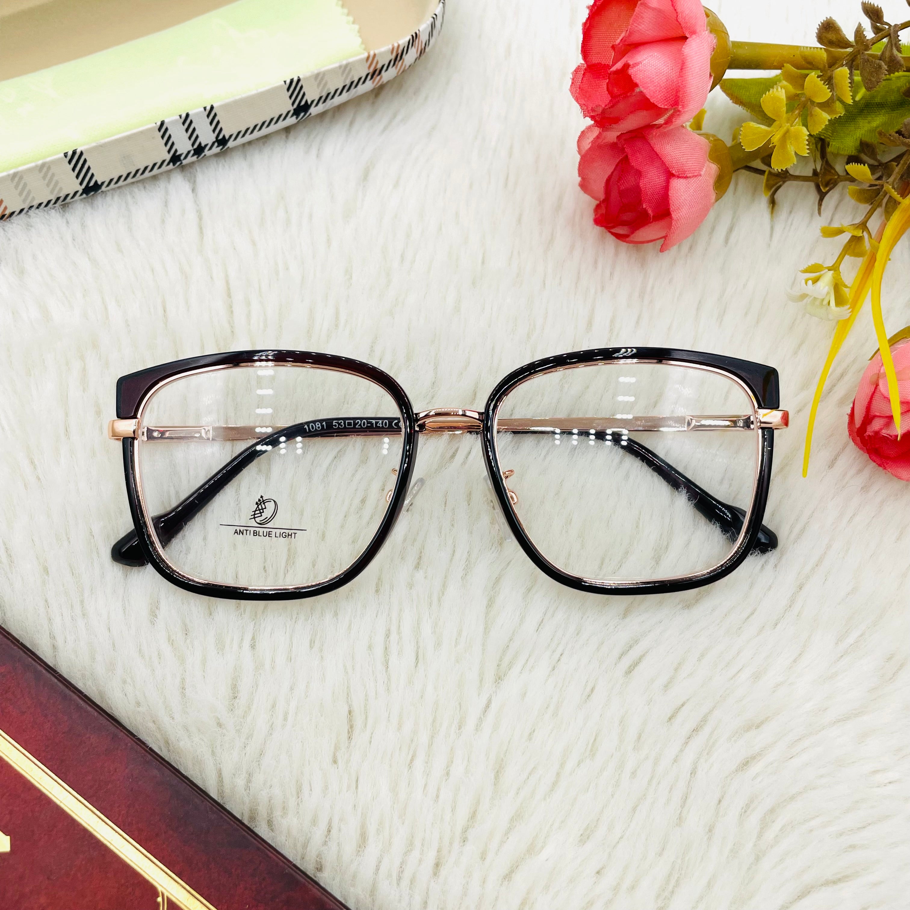OPTIQUE B